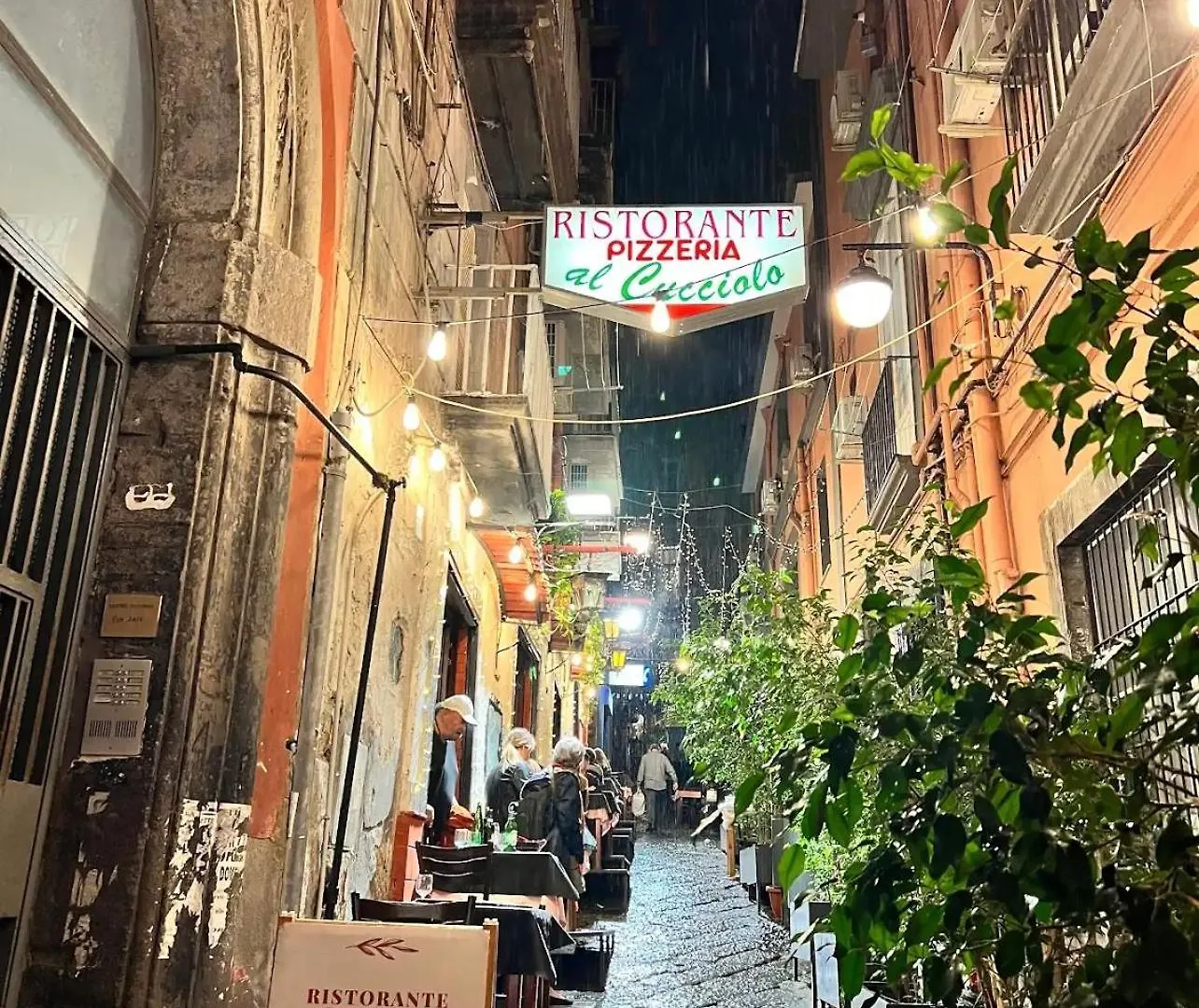 B&B Tipico Naples Italy